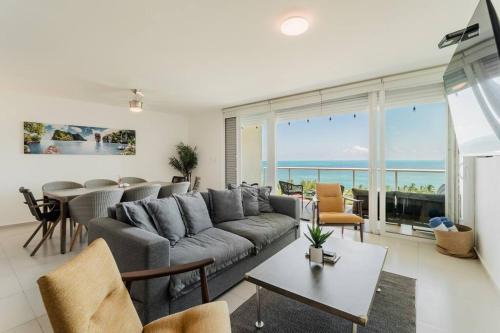 Puerto Juarez Apartment | BLUE DREAM Beachfront 2 BDR by Casa Paraiso