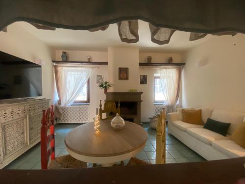 Ronciglione Apartment | Blue Goose Apartment