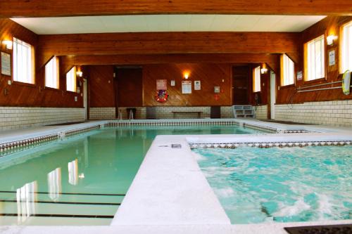 Nags Head Hotel | Blue Heron Motel