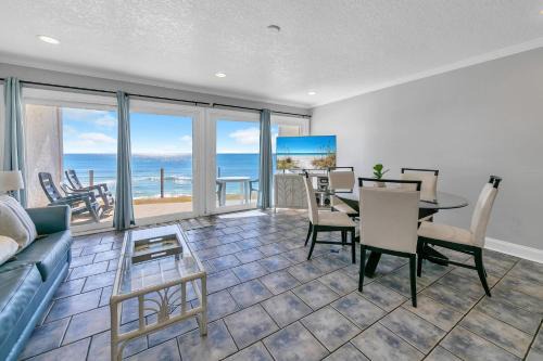 Santa Rosa Beach Apartment | Blue Mountain Villa 2B