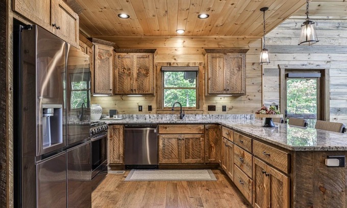 Raccoon Ridge Cabin | Blue Ridge Aska Lodge