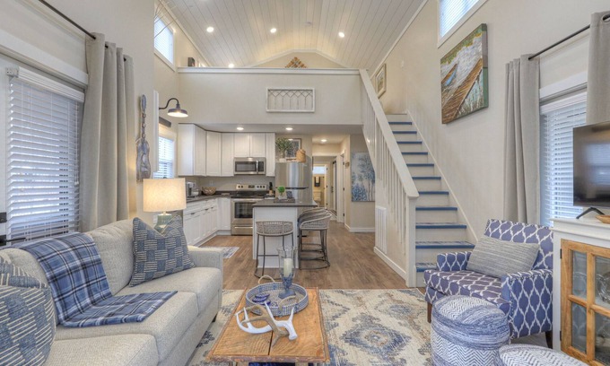 Monteagle Cabin | Blue Ridge Retreat at The Retreat at Deer Lick Falls