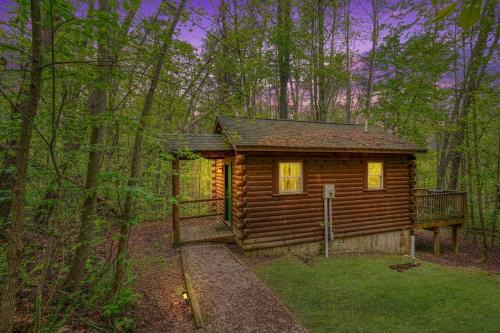 Logan House | Blue Rose Cabins - Sweet Dreams Cabin