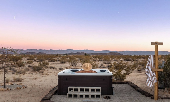 Joshua Tree House | Blue Shadows
