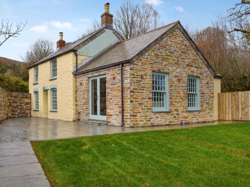 Bodmin House | Bluebell Cottage