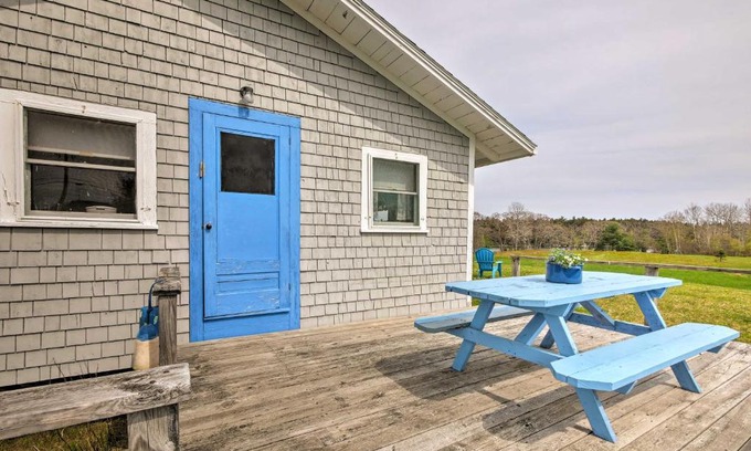 Waldoboro House | Blueberry Cottage on Scenic Back River Cove