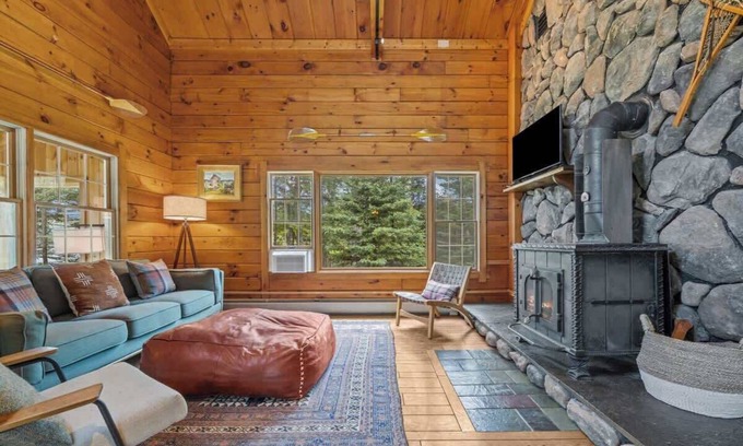 Lamoine House | Blueberry Cottage on the Ocean!