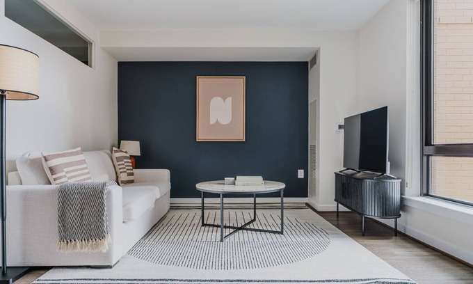 Ballston Apartment | Blueground | Ballston, pool, nr Arlington Park