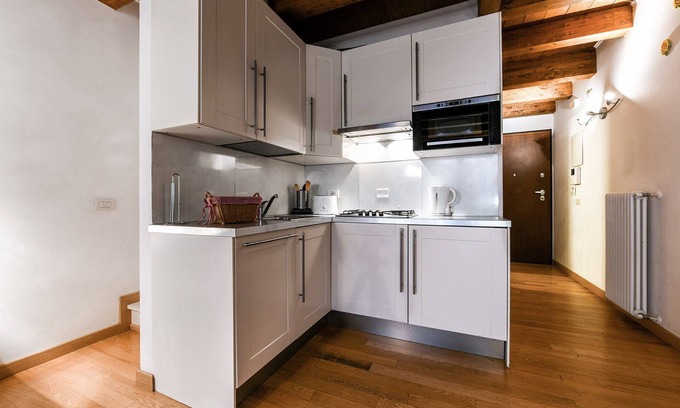 Cannaregio Apartment | Bluesky Garden - Locz
