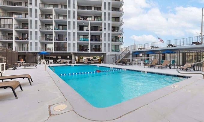 North Ocean City Condo | Bluewater East | 1BR 1BA Condo Oceanside w/pool