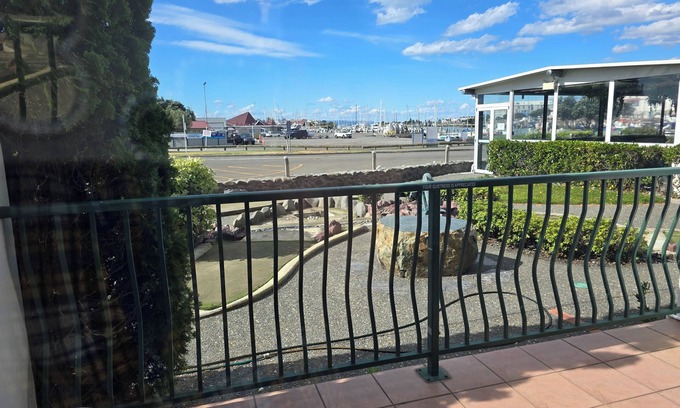 Ahuriri Hotel | Bluewater Hotel