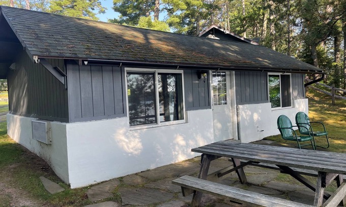 Minocqua House | BlueWater LakeFront Cabin