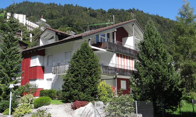 Engelberg Apartment | Blumenweg 10 by Interhome