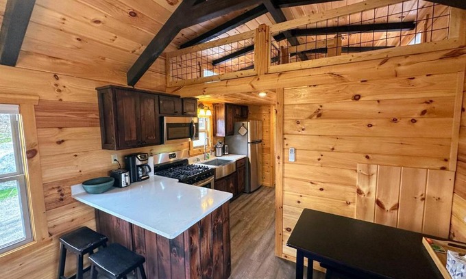 Twin Mountain House | BMV4 Tiny Home with sleeping loft