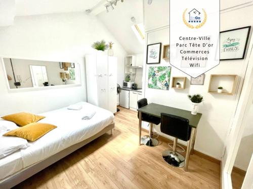 Moliere - Edgard Quinet Apartment | BnGo I Le Douillet I Parc Tete d'Or, 2 personnes, Hypercentre Lyon