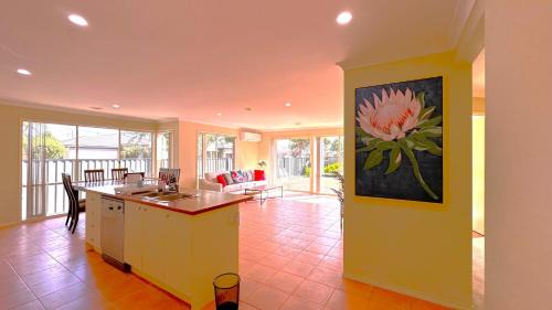Point Cook House | Boardwalk House by GoodLive