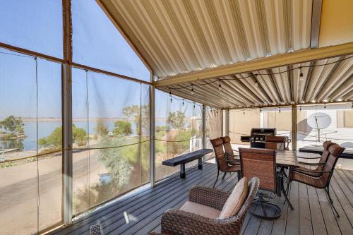 Lake Havasu City House | Boat Launch and Mtn Views Lake Havasu Cabin