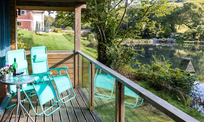 Truro Cabin | Boathouse cabin dog friendly, close to beaches