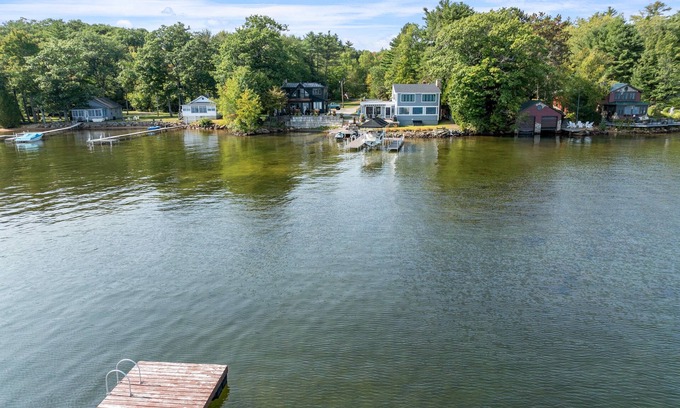 Laconia House | Boathouse Point on Lake Winnisquam!