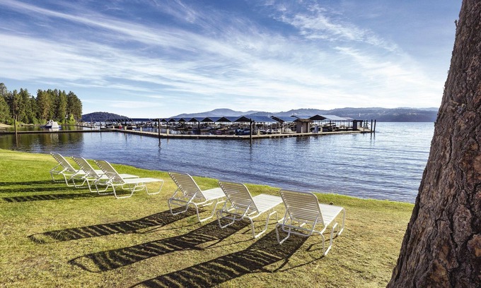 Coeur d'Alene Resort | Boating, skiing, and hiking galore!