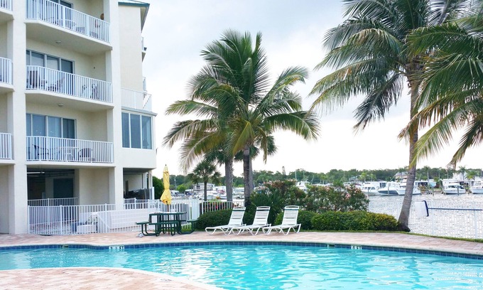 St. Petersburg - Clearwater House | Boca Ciega Resort