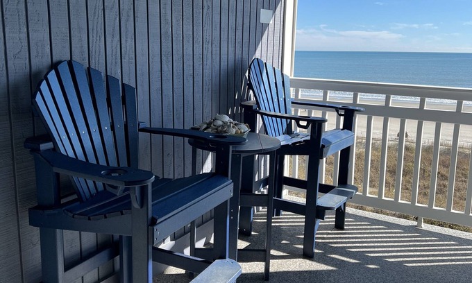 Atlantic Beach Condo | Boho at the Beach! WindyShores 2/2 OCEANFRONT!