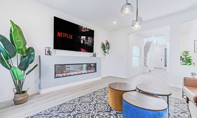 Arden House | Boho Beautiful 5B3B New Home in marvelous Las Vegas @ Garage Parking