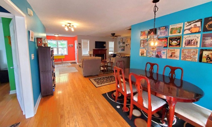 Carteret County House | Boho Burrow - Pet Friendly Mainland Coastal Retreat