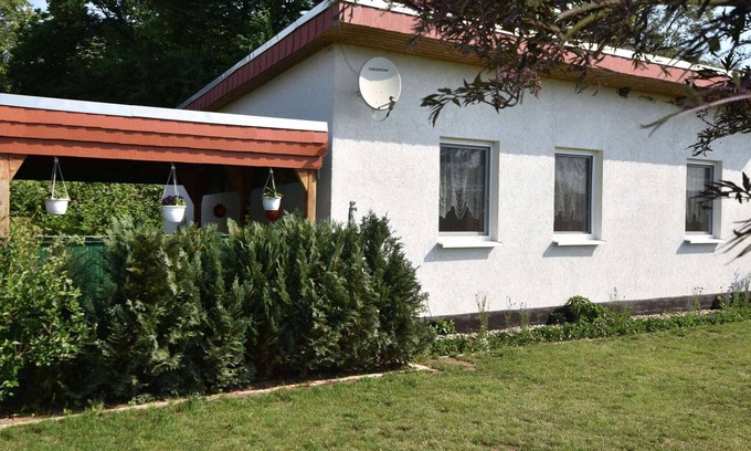 Stove House | Boiensdorf Beachside Bungalow