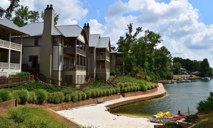 Alexander City House | BOLTON COVE: 9 Cricket Ln. Pool, beach, playground, boat rental - 4 homes avail