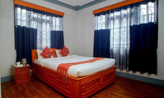 Lachung Hotel | Bon Kiputhang