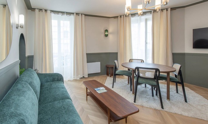 Notre-Dame-des-Champs Apartment | Bon Marche - Standing apartment
