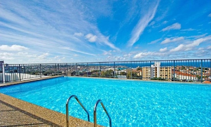 Bondi Apartment | Bondi Beach Ocean View Rooftop Pool