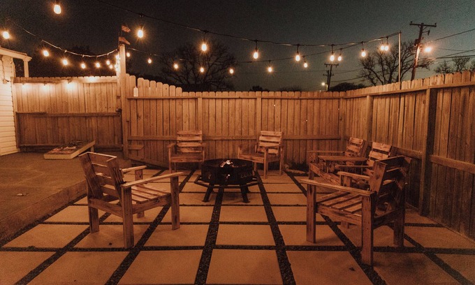Flour Bluff House | Bonfire bliss w/Cornhole and Relaxation Ten Minutes From The Beach