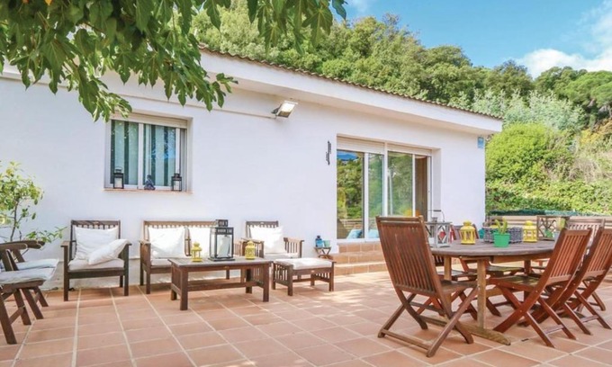 Sant Cebria de Vallalta House | Bonita casa con piscina