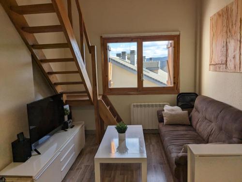 Villanua Apartment | Bonito y luminoso apartamento con wifi y chimenea Aizú - Villanúa