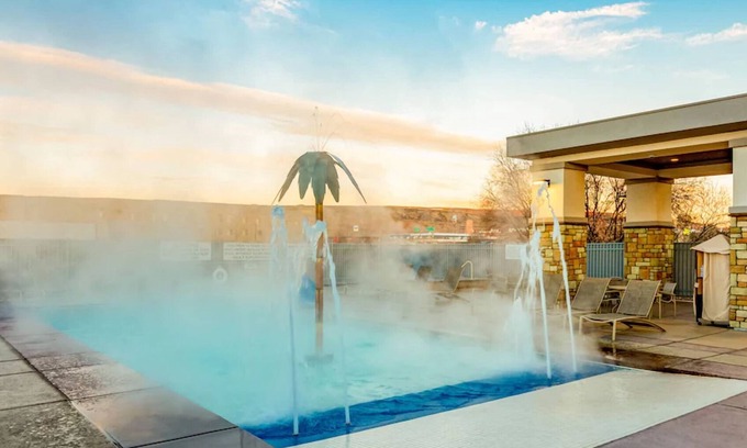 St. George House | Book 2 Stylish Units – The Perfect St. George Stay!