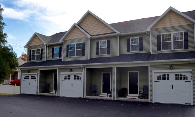 Sodus Point House | Book now for 2024