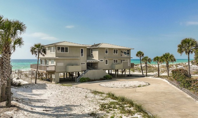 Gulf Pines House | Book Now for Fall Getaways! Gulf View! Steps from the Sand! 3 Adult Bikes!
