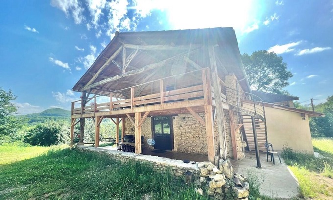 Camarade House | Book the whole house for maximum intimacy!