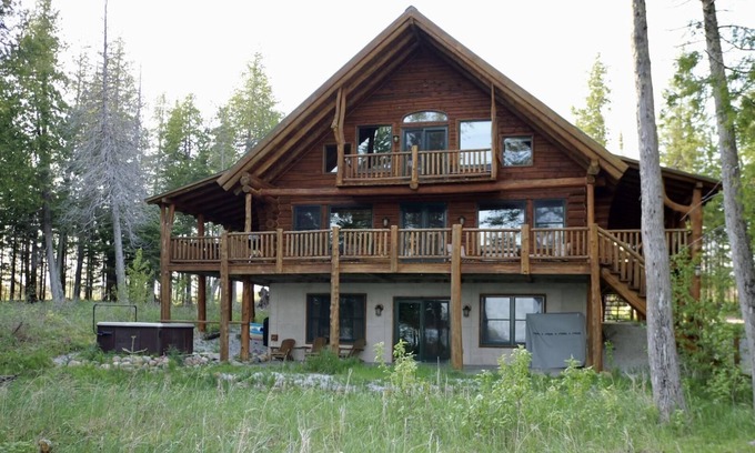 Drummond House | Bootjack Lodge on Drummond Island