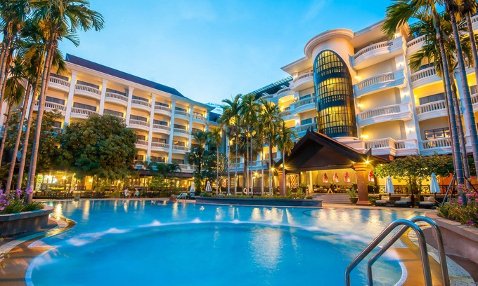 Siem Reap Hotel | Borei Angkor Resort & Spa