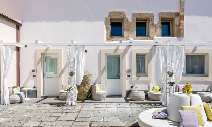 Syracuse Hotel | Borgo Pantano