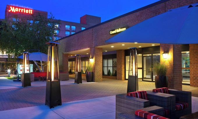 Burlington Hotel | Boston Marriott Burlington