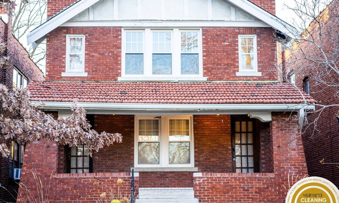 Southwest Garden House | Botanical Gardens | Sleeps 12 / ABODEbucks