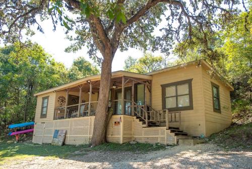 Bandera Other | Boulderdash Cabin
