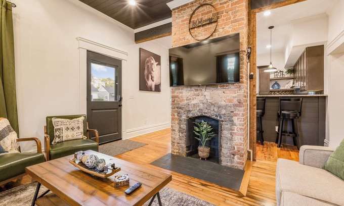 Frankfort House | Bourbon Trail 3-bedroom house in Frankfort 1.5 Miles to Buffalo Trace