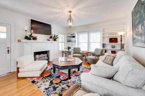 Lebanon House | Bourbon Trail Fun Dtwn Lebanon Home with Game Room