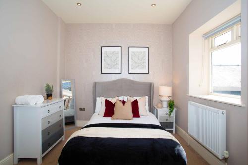 Harrogate City Centre Apartment | Boutique Central 2 bed In Harrogate - Sleeps 6