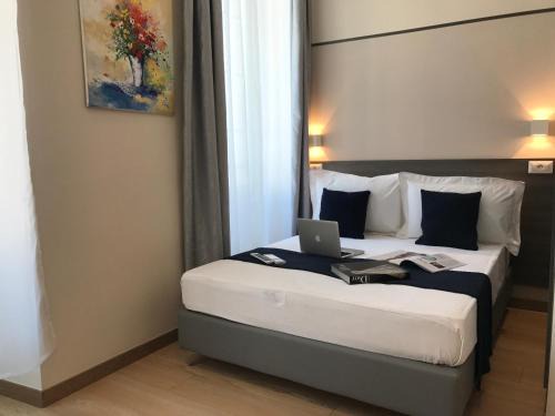 Jean-Medecin Hotel | Boutique Hôtel Neptune Nice